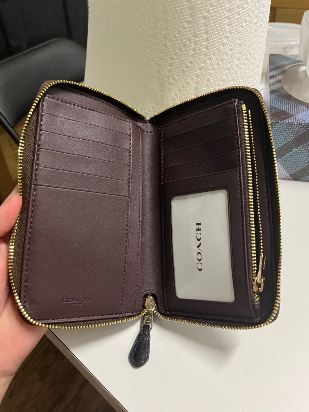 NWOT Coach black and brown leather wallet - Picture 3 of 8